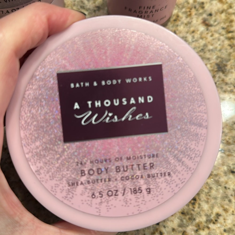 BRAND NEW! Bath and Body Works Thousand Wishes set - Picture 2 of 8